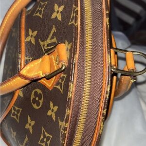 Louis Vuitton Brown/Gold Monogram Ellipse Canvas MM leather Authentic LV tote